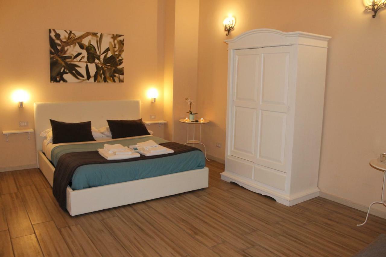 Couette-café Da Polly A Piazza Amedeo